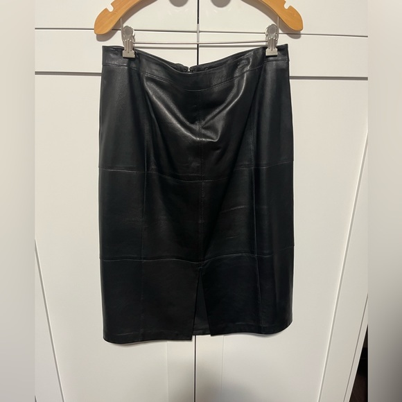 White House Black Market Black Leather Skirt size 10 NWOT - Picture 5 of 13